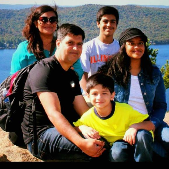 Meet your Posher, Sofia - Picture 1 of 1